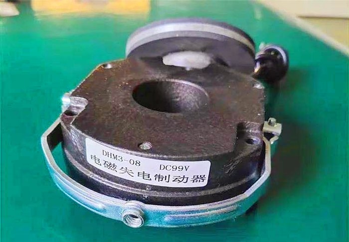 提升機電磁斷電制動器